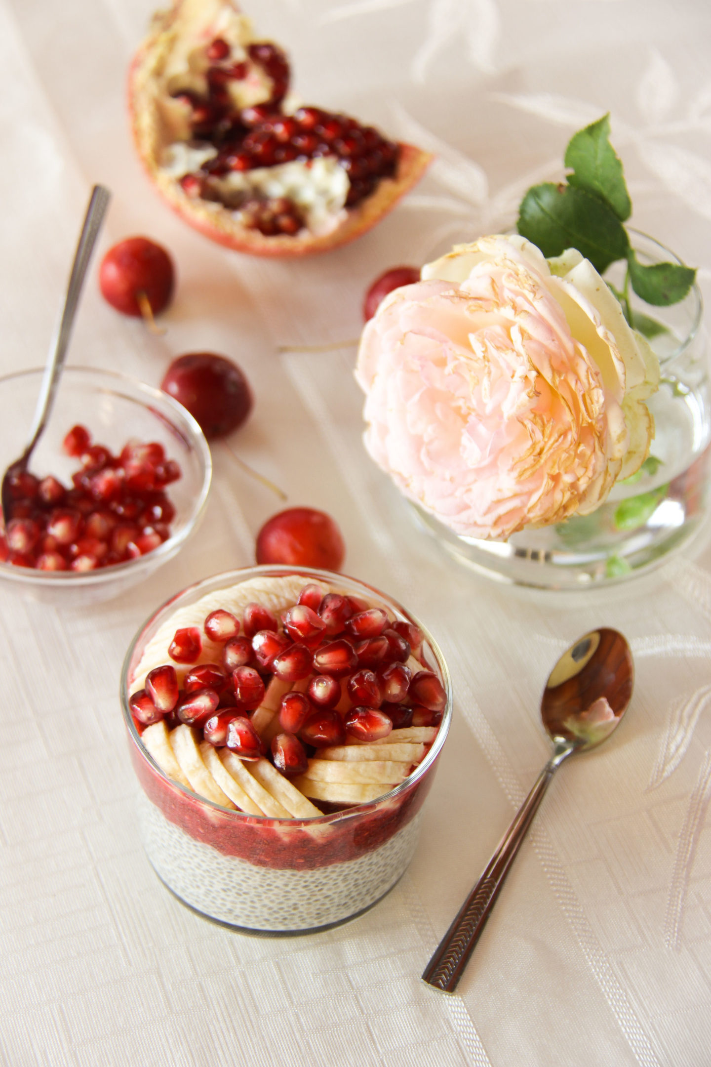 alt="pudding de chia cu zmeura"