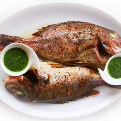 Dorada cu dressing de patrunjel