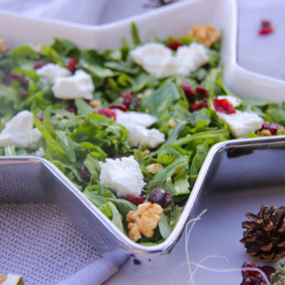 Salata de rucola, branza si nuci