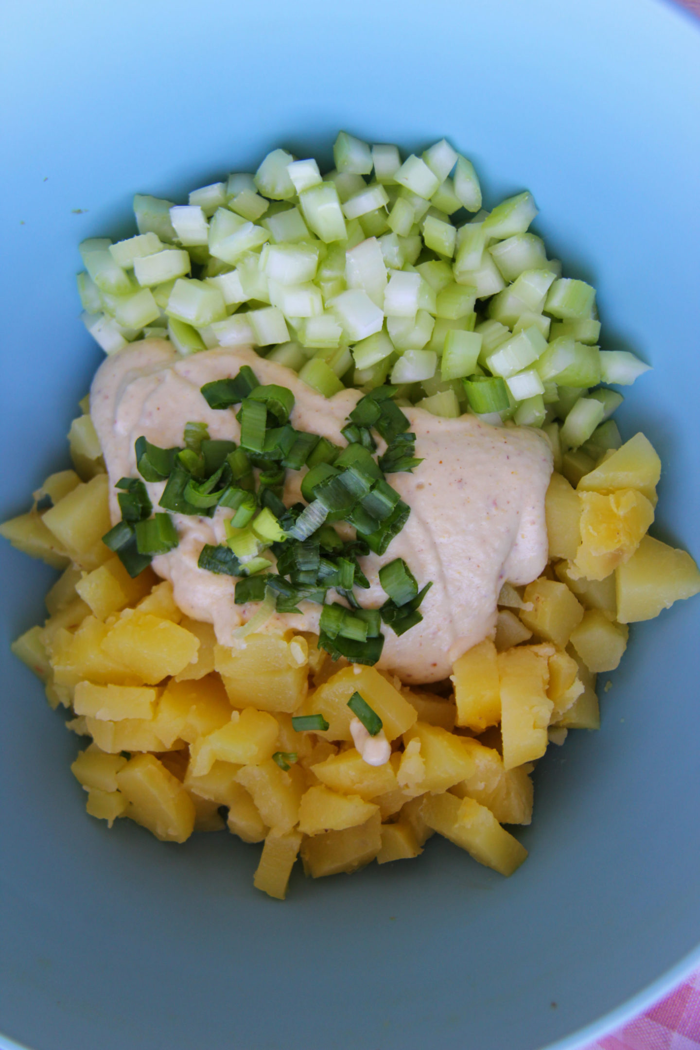 alt="salata de cartofi de post"